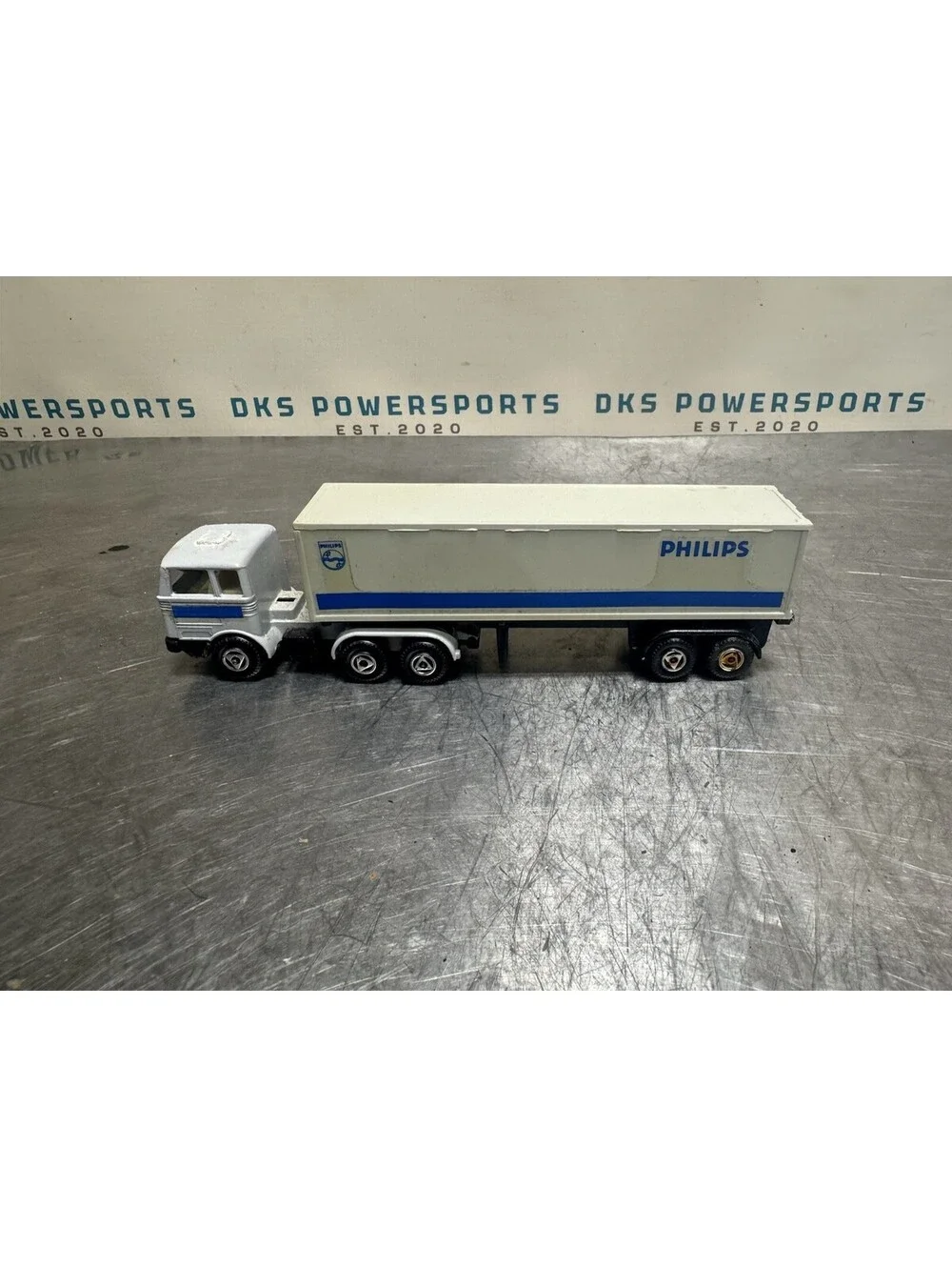 EFSI MERCEDES-BENZ TRUCK & TRAILER - Philips - 1.87